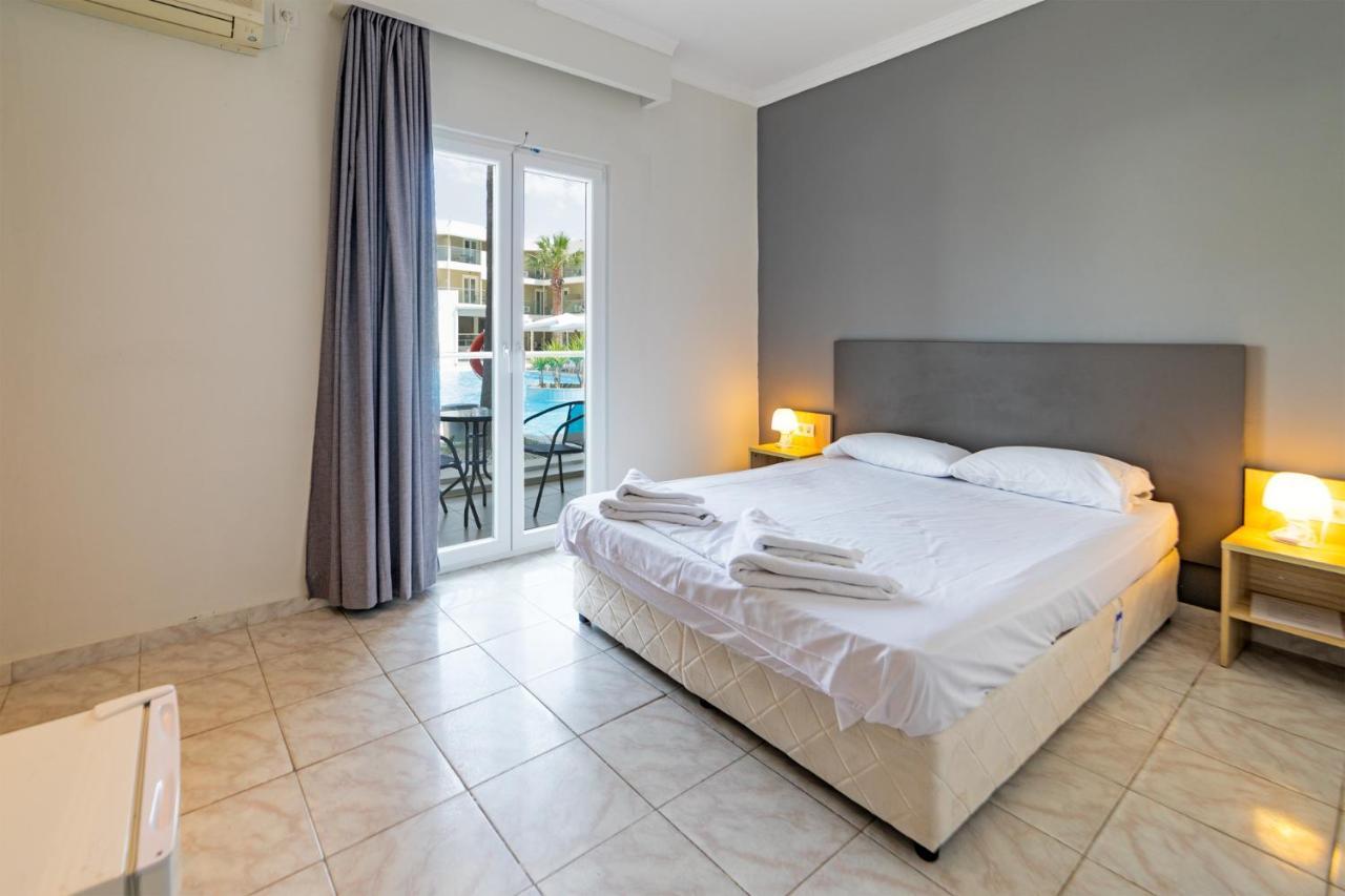 Hotel White Olive Premium Cameo Città di Zante Esterno foto