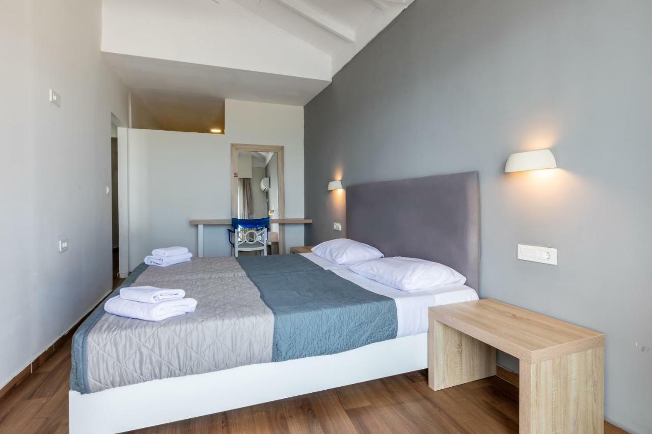 Hotel White Olive Premium Cameo Città di Zante Esterno foto